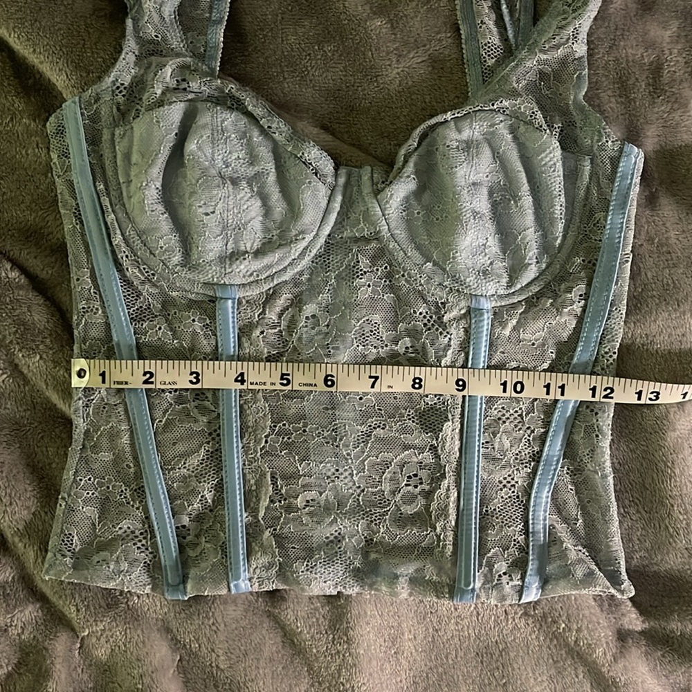 Edikted Light Blue Lace Top - Picture 6 of 6
